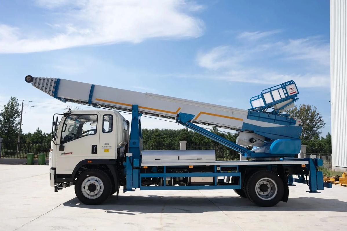 阳谷云梯上料车租赁费用